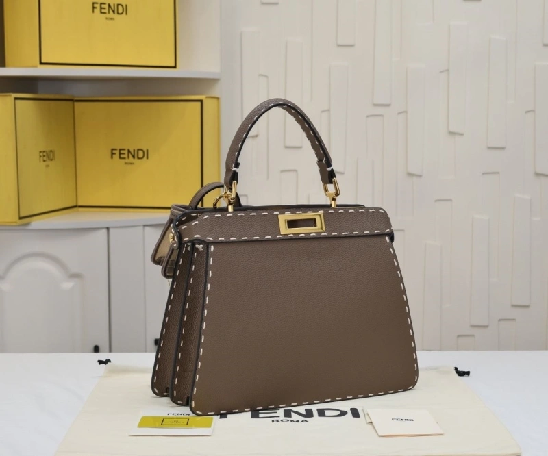 Fendi Shopping Bags 4220-0264