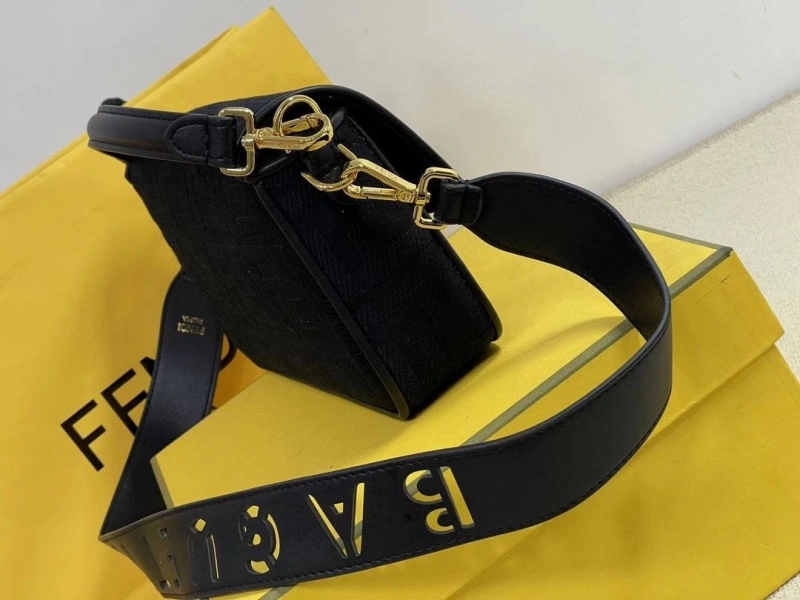 Fendi Satchel Bags 4220-0278