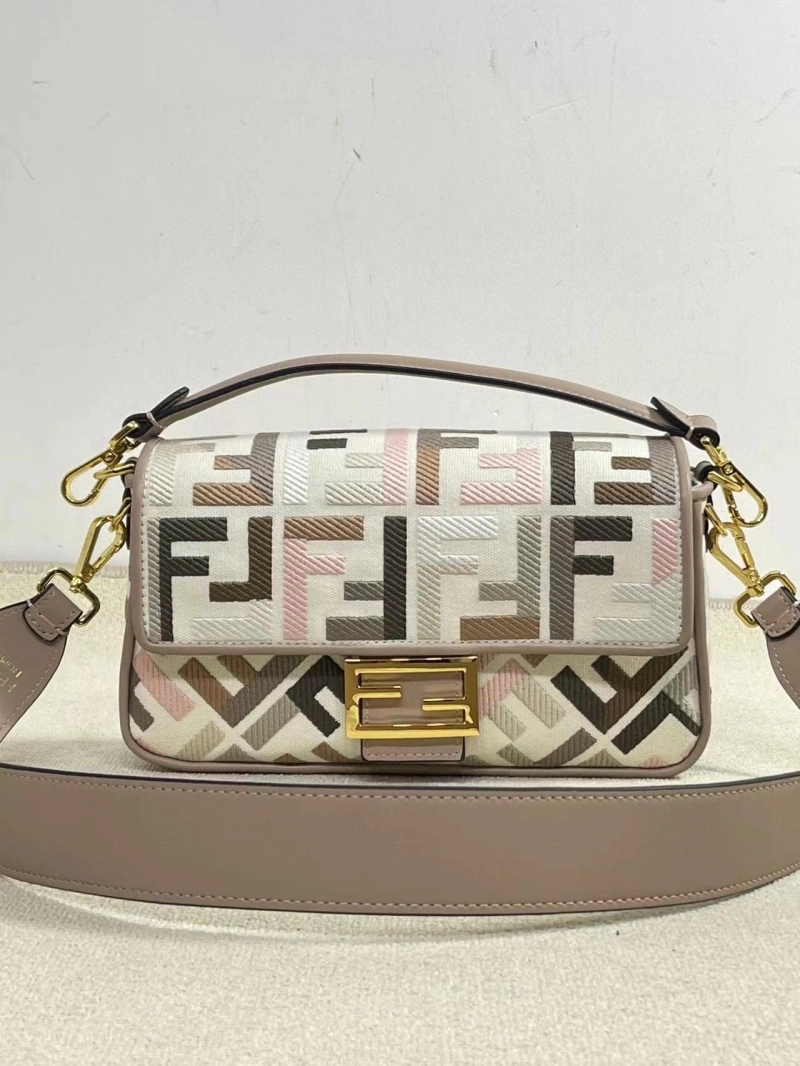 Fendi Satchel Bags 4220-0283