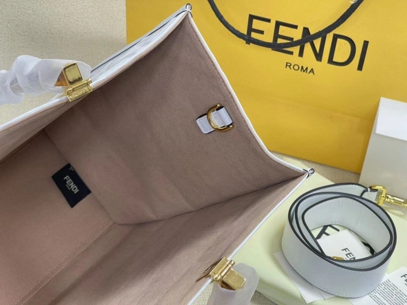 Fendi Shopping Bags 4220-0289