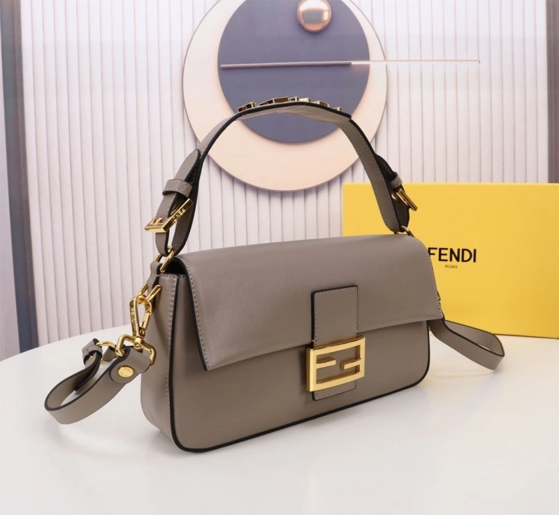 Fendi Top Handle Bags 4220-0293
