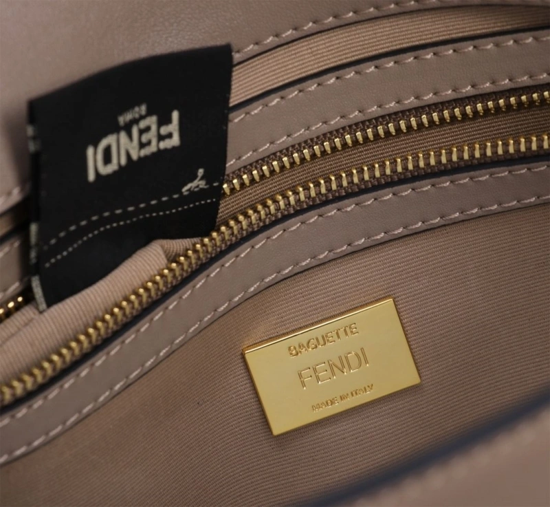 Fendi Top Handle Bags 4220-0293