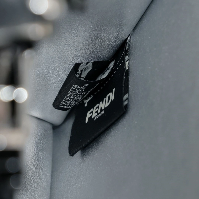Fendi Top Handle Bags 4220-0311