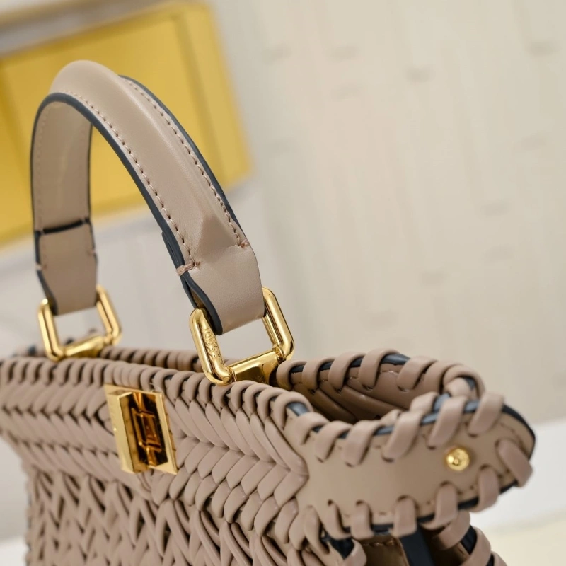 Fendi Top Handle Bags 4220-0320
