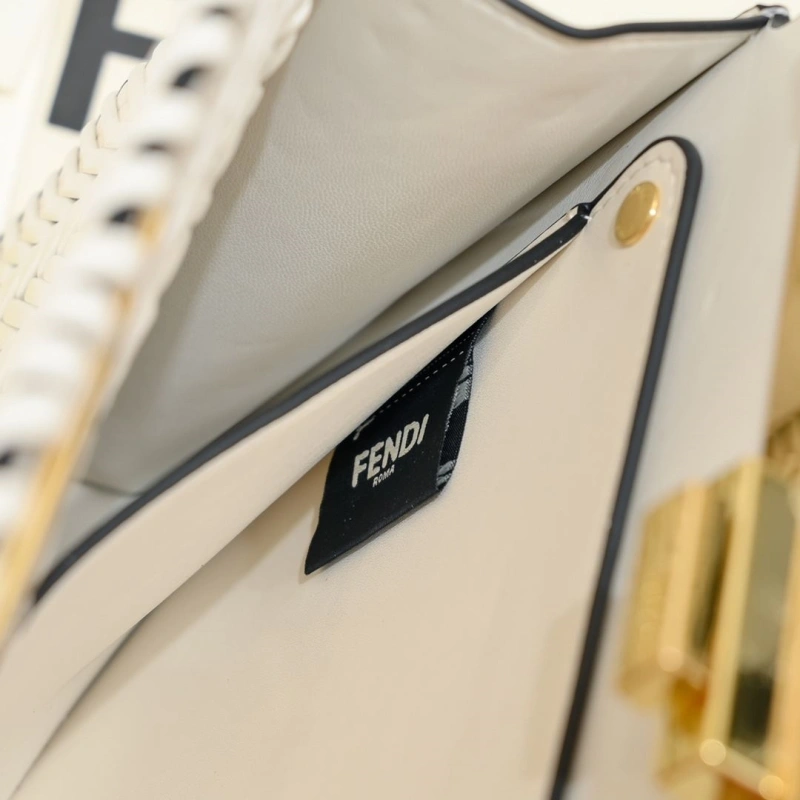Fendi Top Handle Bags 4220-0327