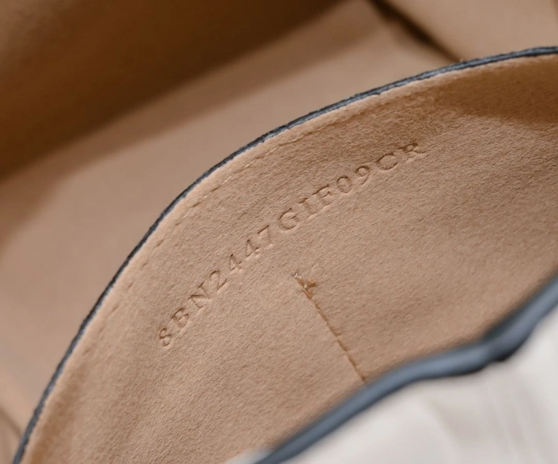 Fendi Shopping Bags 4220-0333