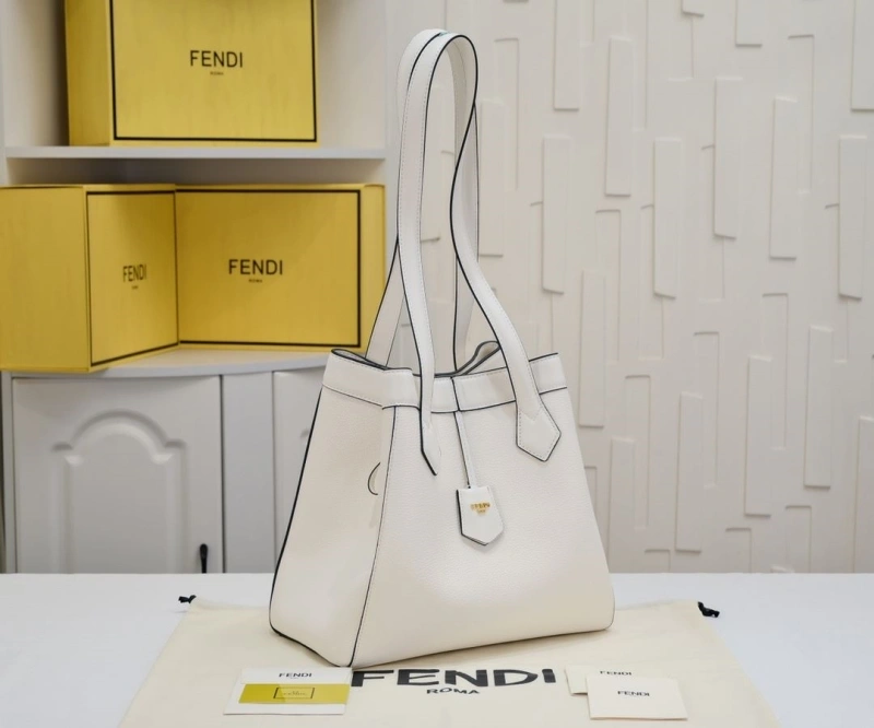 Fendi Shopping Bags 4220-0334