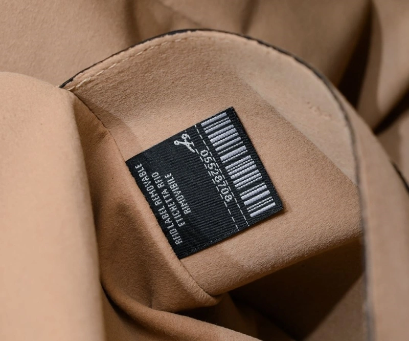 Fendi Shopping Bags 4220-0334