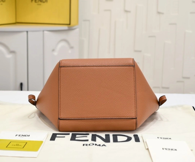 Fendi Shopping Bags 4220-0336