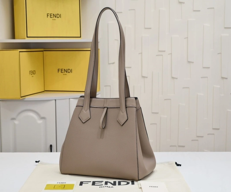 Fendi Shopping Bags 4220-0340