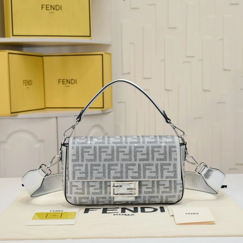 Fendi Top Handle Bags 4220A-0011