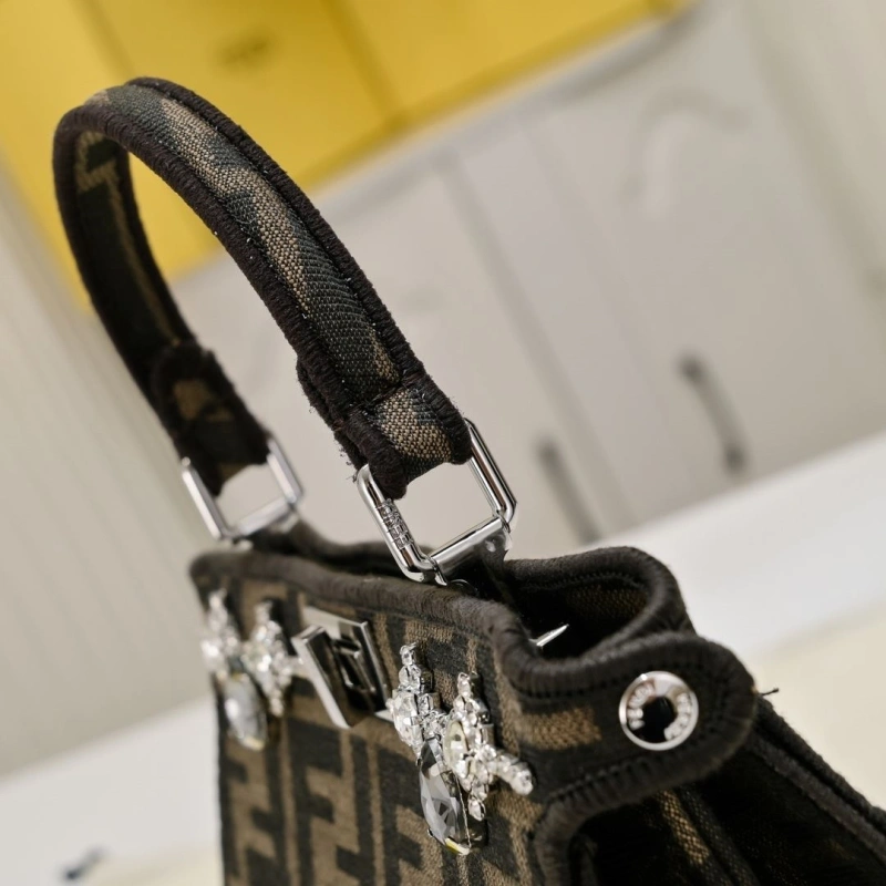 Fendi Top Handle Bags 4220A-0014