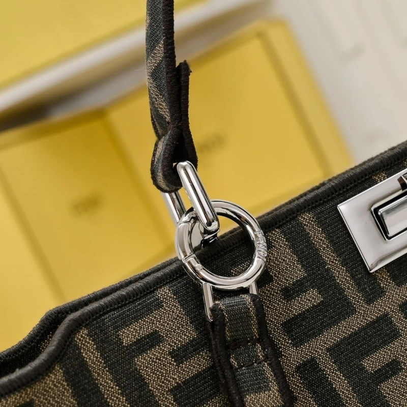 Fendi Top Handle Bags 4220A-0016