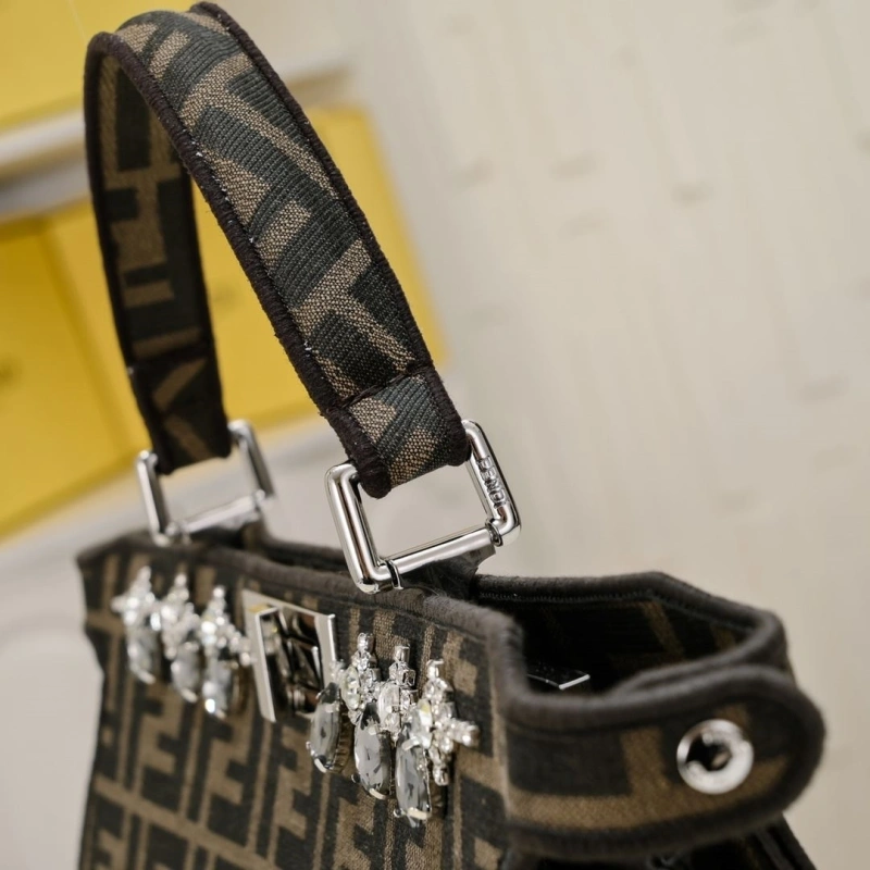 Fendi Top Handle Bags 4220A-0016