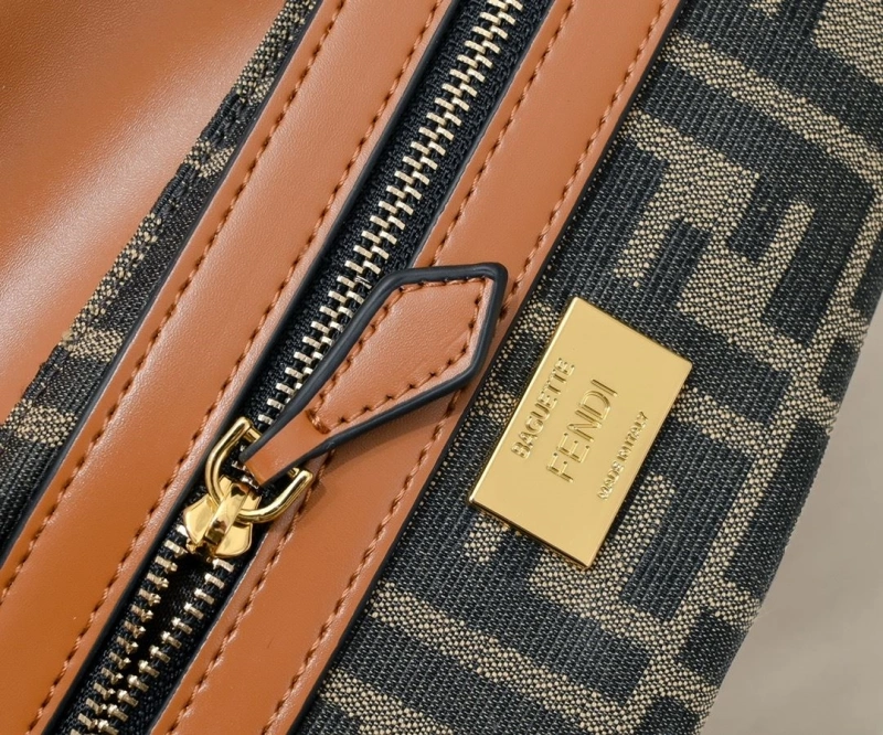 Fendi Top Handle Bags 4220A-0024