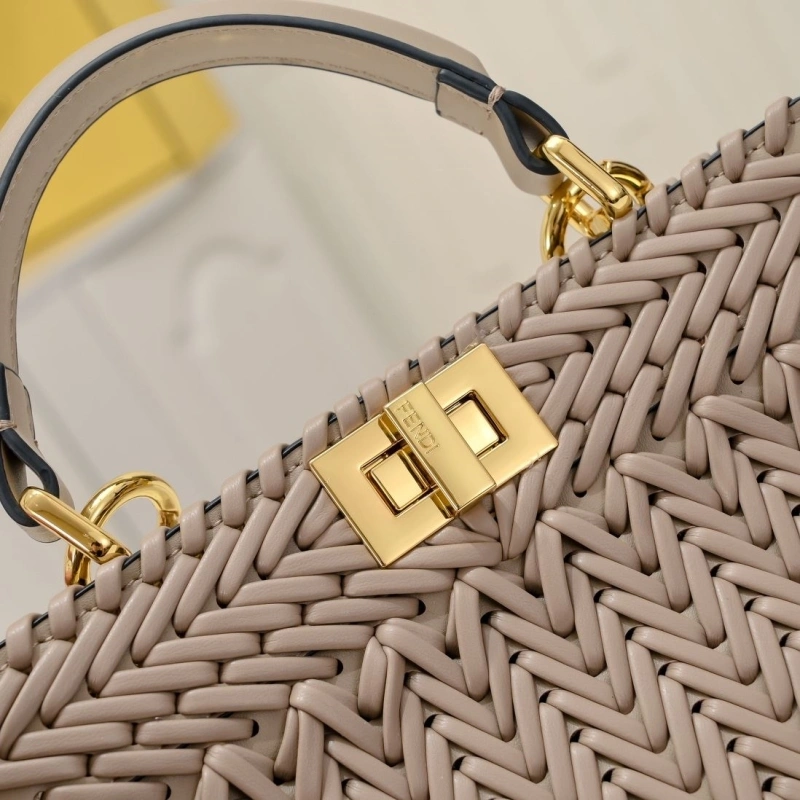 Fendi Top Handle Bags 4220A-0027