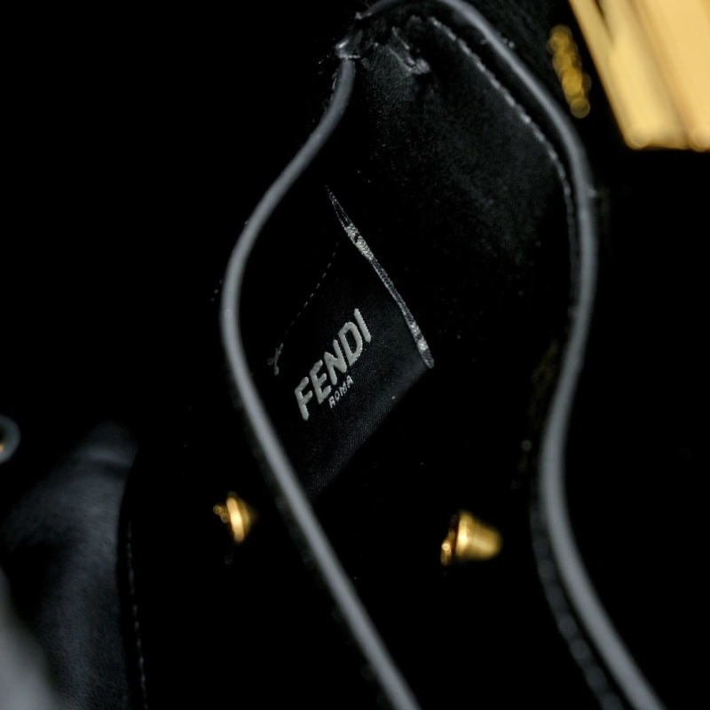 Fendi Top Handle Bags 4220A-0028