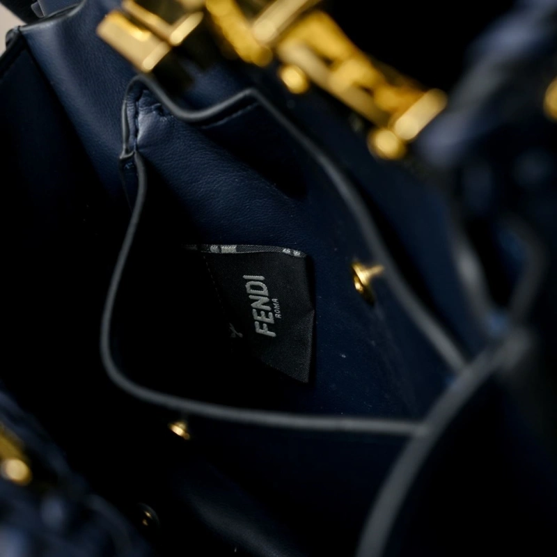 Fendi Top Handle Bags 4220A-0030