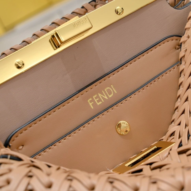 Fendi Top Handle Bags 4220A-0031