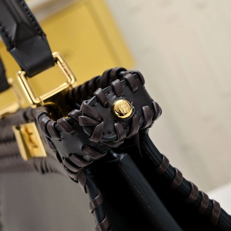 Fendi Top Handle Bags 4220A-0033