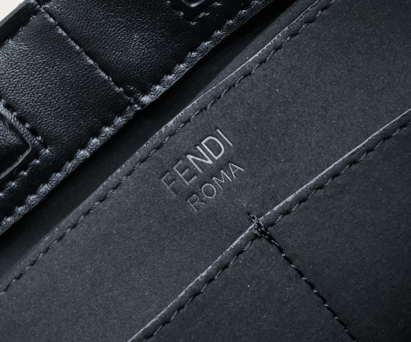 Fendi Shopping Bags 4220A-0038