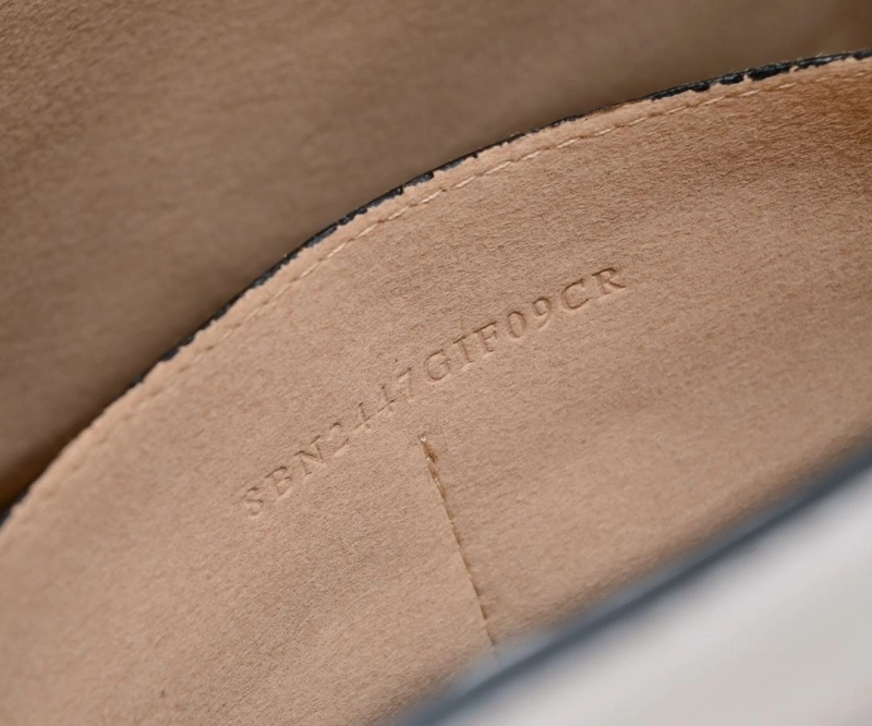 Fendi Shopping Bags 4220A-0041