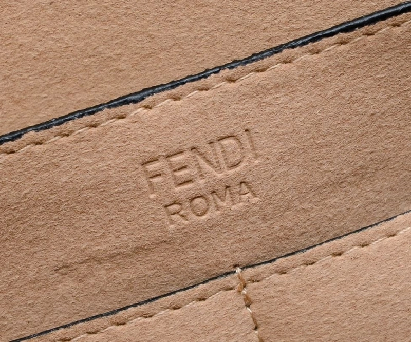 Fendi Shopping Bags 4220A-0042