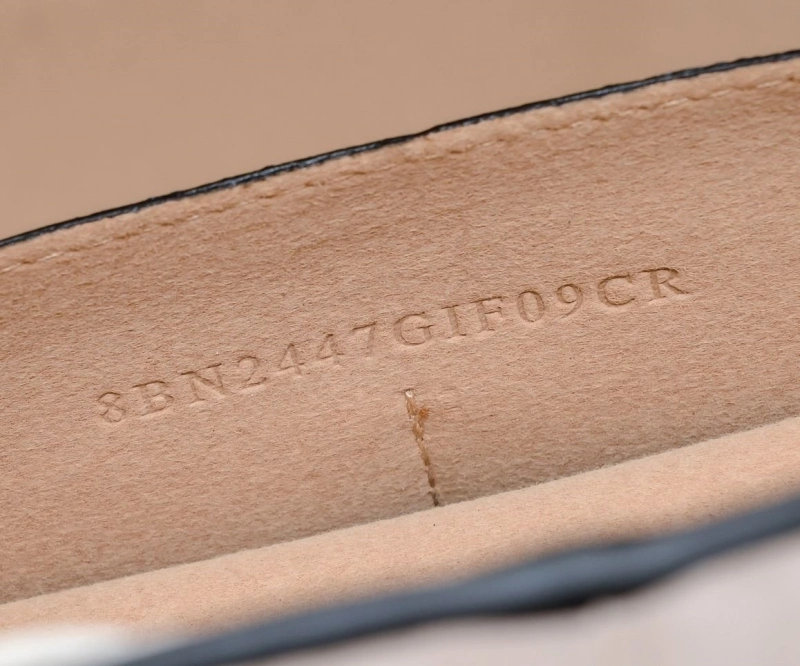 Fendi Shopping Bags 4220A-0042