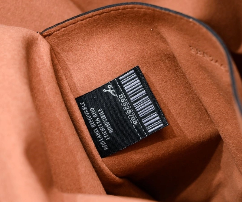 Fendi Shopping Bags 4220A-0044