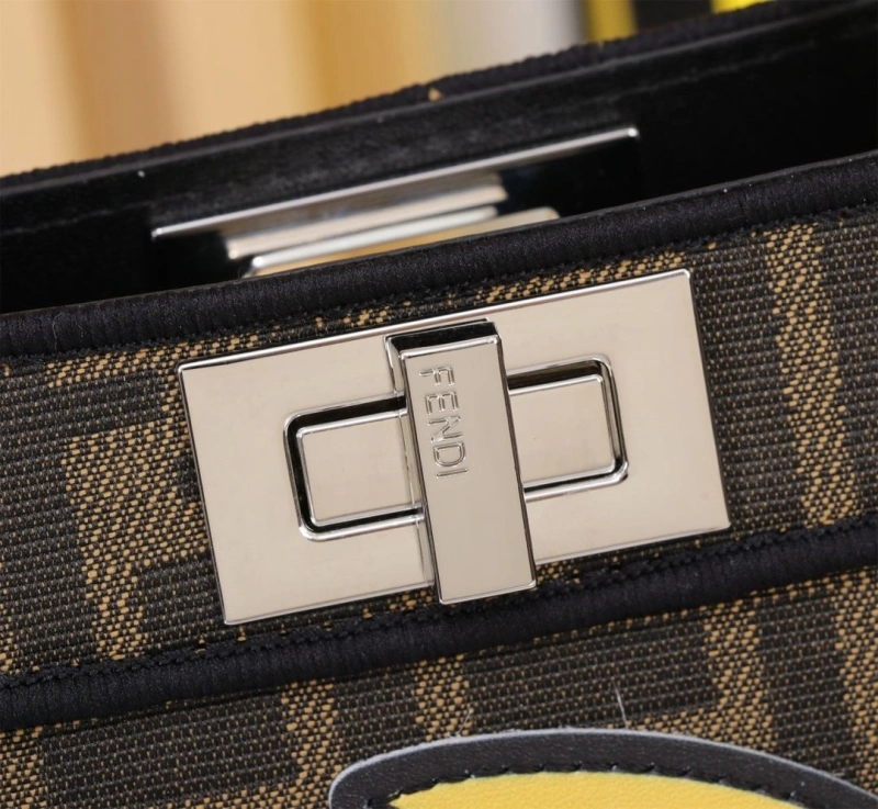 Fendi Top Handle Bags 4220A-0053