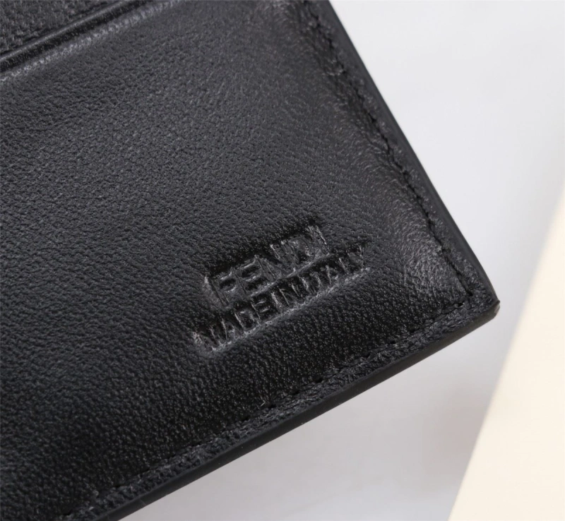 Fendi Wallets 4220A-0075