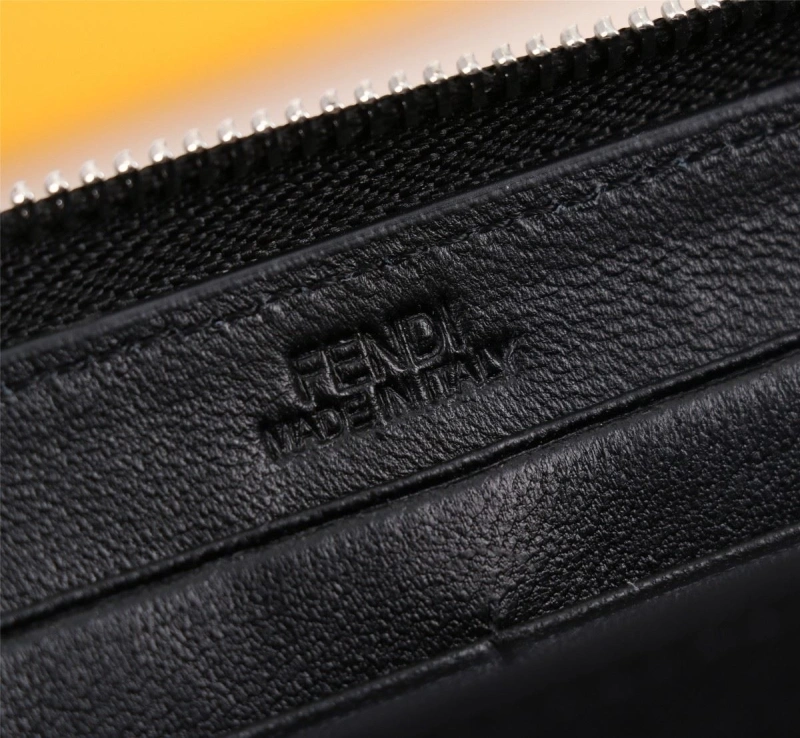 Fendi Wallets 4220A-0080