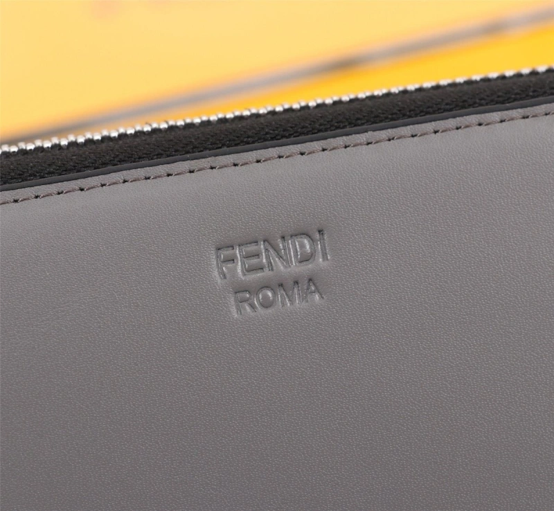 Fendi Wallets 4220A-0082