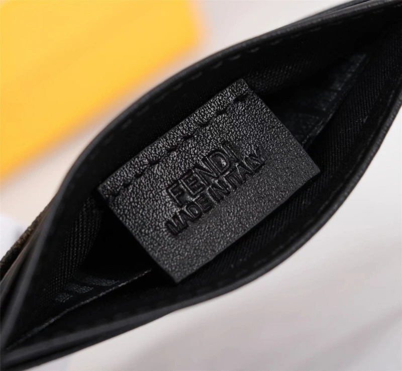 Fendi Wallets 4220A-0090