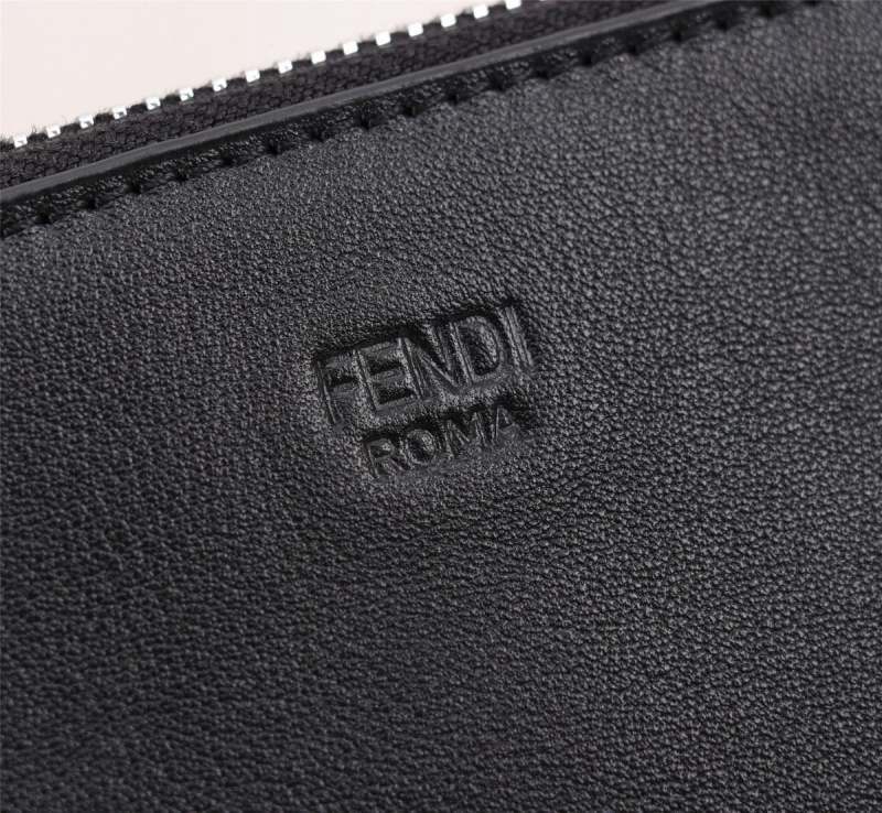 Fendi Cluth Bags 4220A-0110