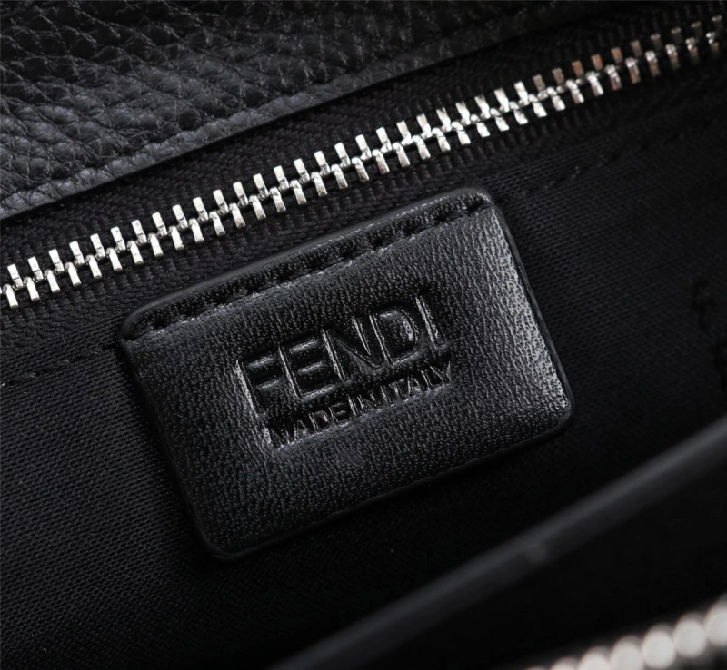 Fendi Wallets 4220A-0142