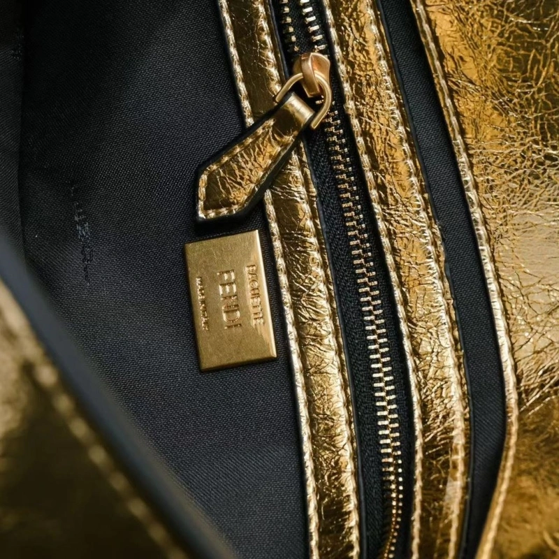 Fendi Top Handle Bags 4220A-0170