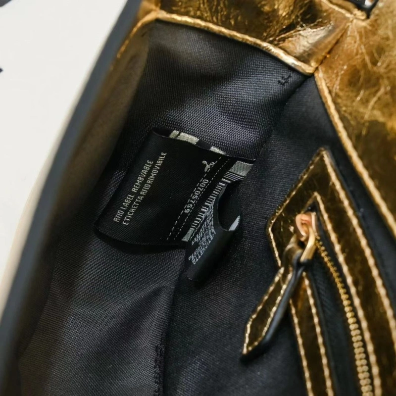 Fendi Top Handle Bags 4220A-0170