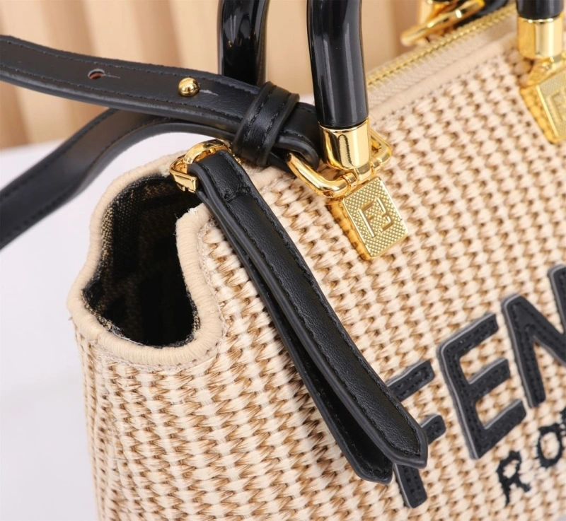 Fendi Top Handle Bags 4220A-0180