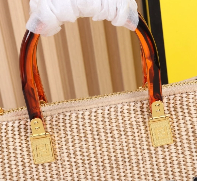 Fendi Top Handle Bags 4220A-0182