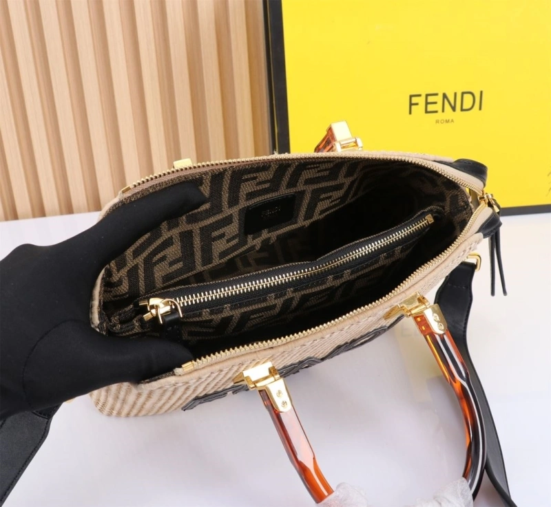 Fendi Top Handle Bags 4220A-0182