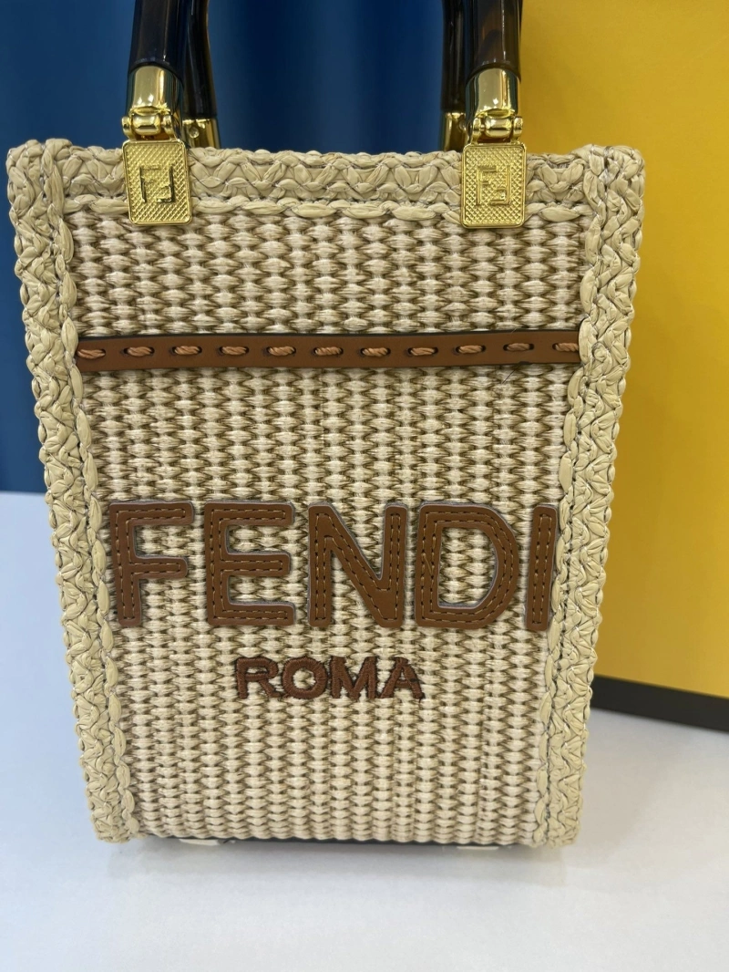 Fendi Top Handle Bags 4220A-0183