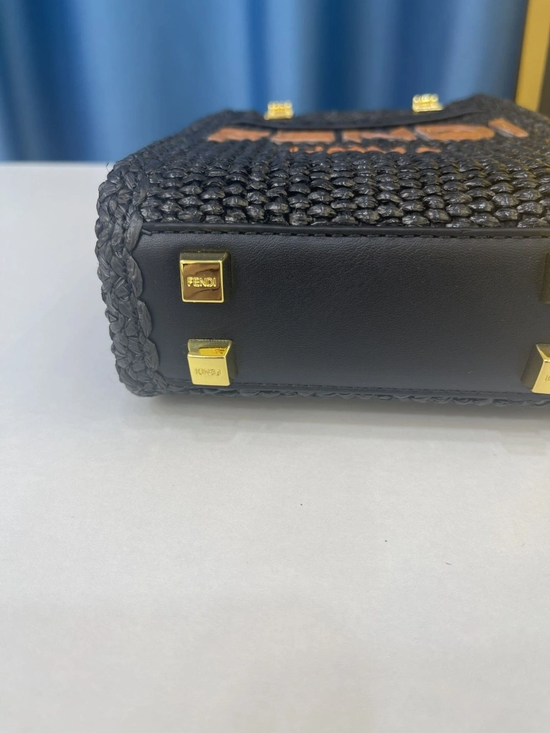 Fendi Top Handle Bags 4220A-0184