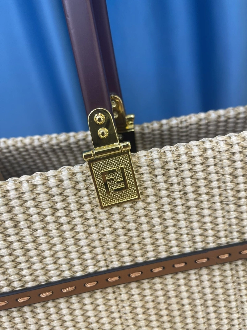 Fendi Shopping Bags 4220A-0185