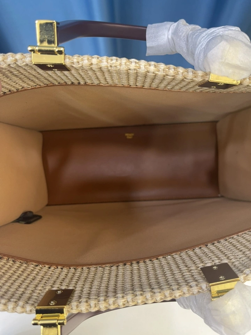 Fendi Shopping Bags 4220A-0185