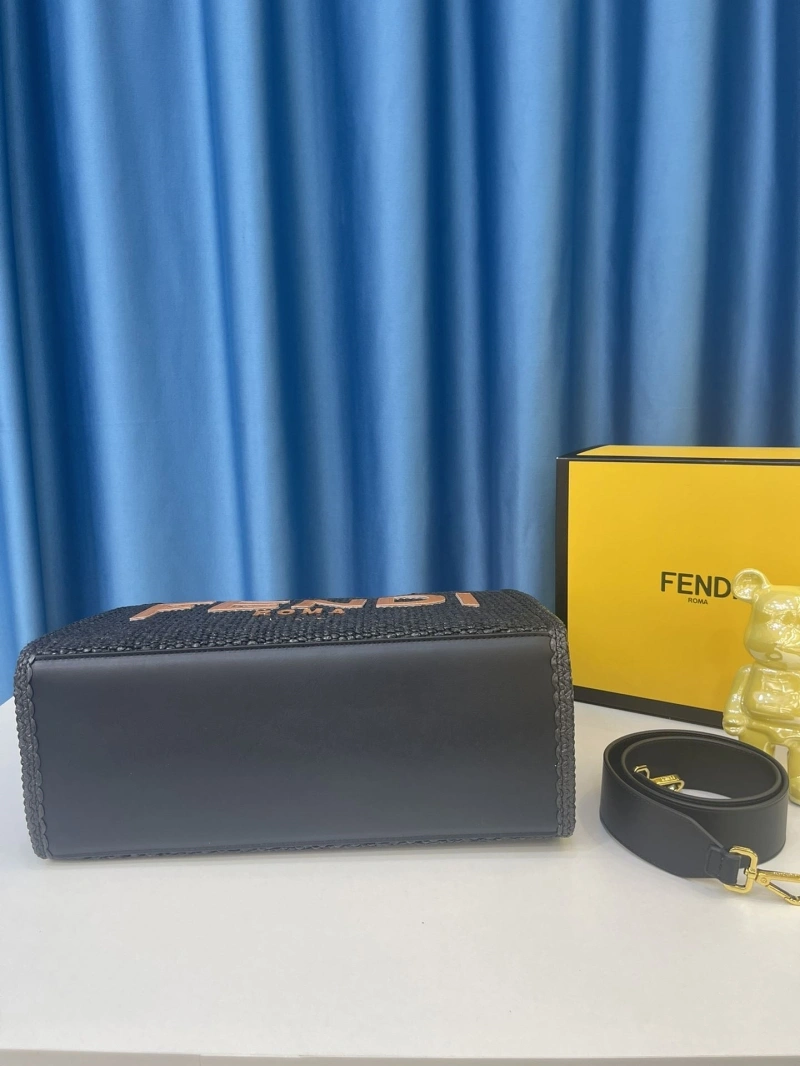 Fendi Shopping Bags 4220A-0186