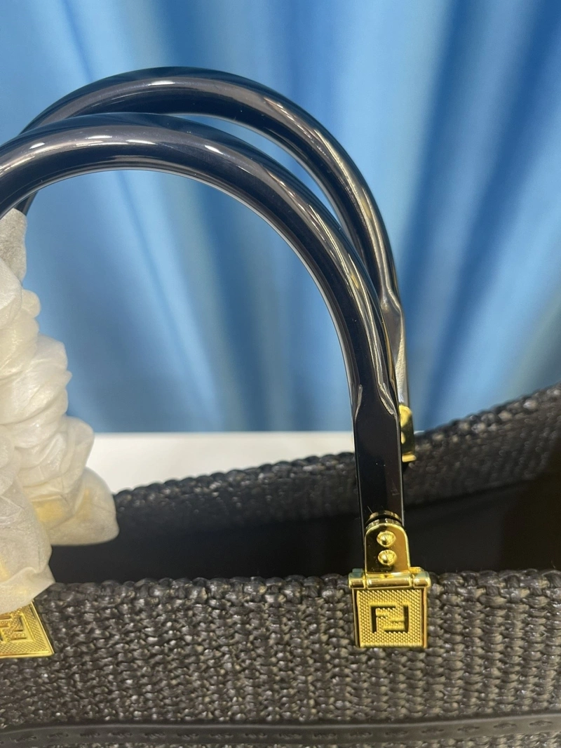 Fendi Shopping Bags 4220A-0186