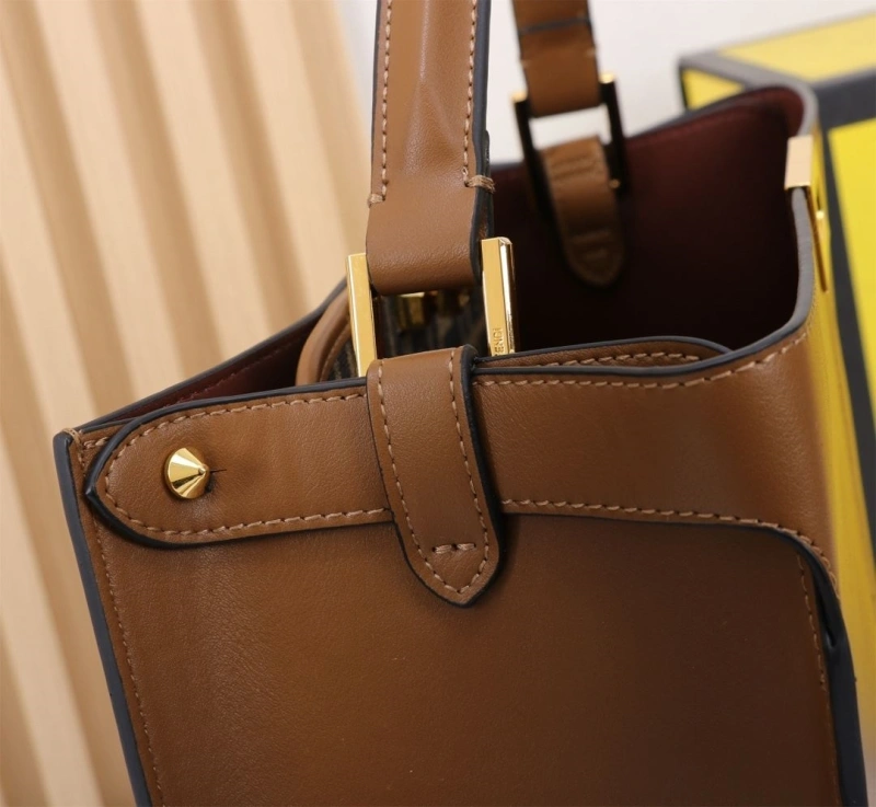 Fendi Shopping Bags 4220A-0194