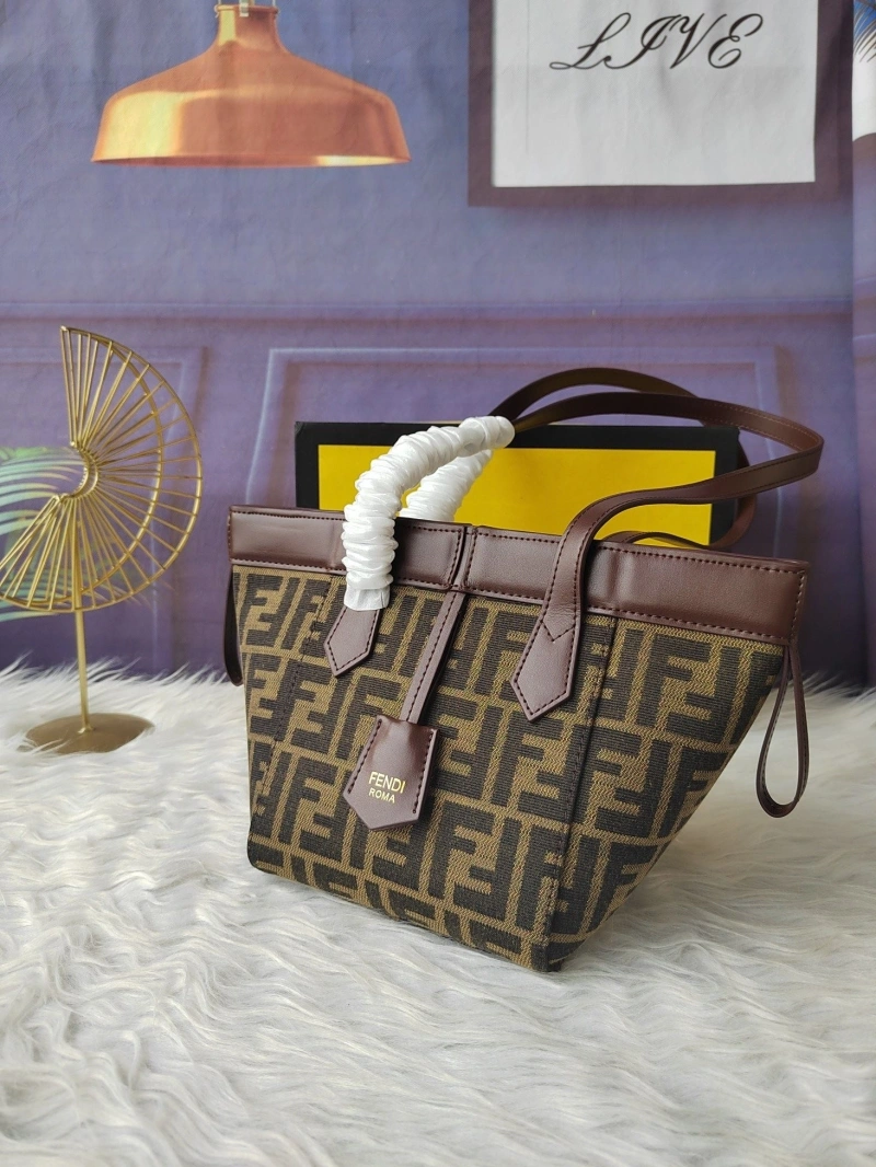 Fendi Shopping Bags 4220A-0238