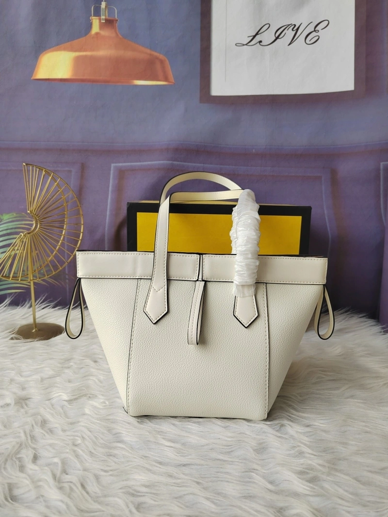 Fendi Shopping Bags 4220A-0240